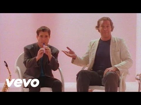Paul Simon – You Can Call Me Al – YouTube