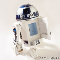 R2-D2 Moving Refrigerator | Tokyo Otaku Mode