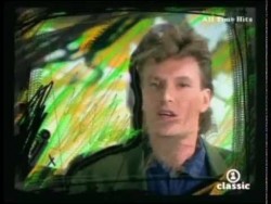 Steve Winwood – Valerie (1987 Remix) – YouTube