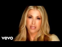 Anastacia – Left Outside Alone – YouTube