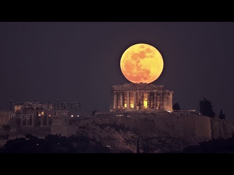 4K: Super Blue Blood Moon rises behind the Acropolis in Greece – YouTube