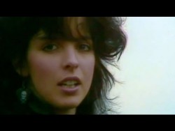 Nena ‎- 99 Luftballons – YouTube