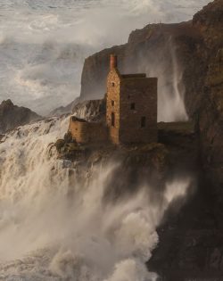 Crowne Engine House, Botallack