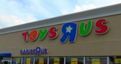 Toys ‘R’ Us Bankruptcy Lawyers Receive $56 Million While Workers Get $60 Each From Settlement