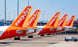 EasyJet given £600m coronavirus bailout with no strings attached