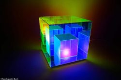 Mind-Bending Infinity Cube Lamp is All Just an Optical Illusion