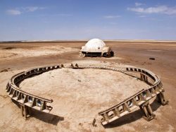The abandoned Star Wars movie set in Tunisian Desert