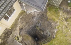 Mineshaft opened up in a Cornish homes garden