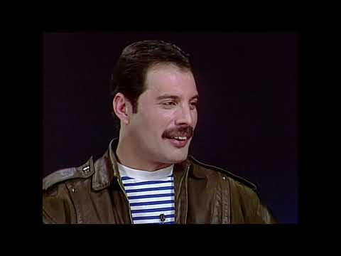 Freddie Mercury: The Great Pretender (2012 Full Documentary HD) – YouTube
