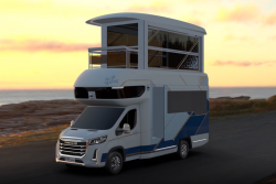 Towering Chinese smart RV features elevator to second-floor sun room