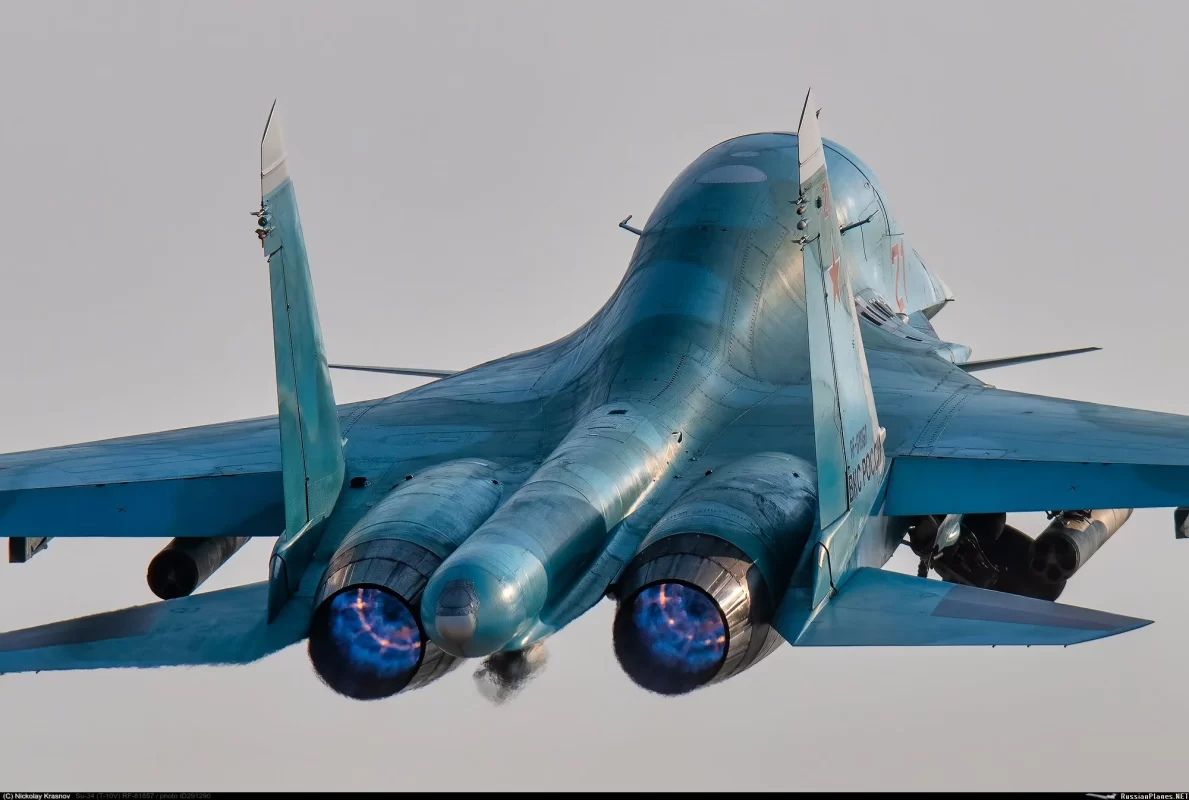 Su-34 in afterburner during takeoff.