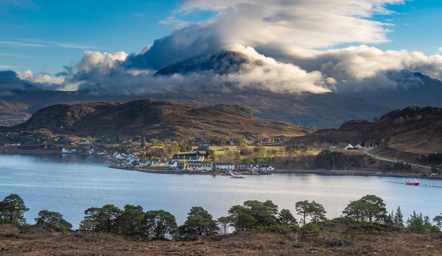Clouds bumping into Beinn Alligin the morning | ScrappyBook