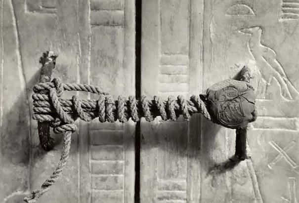 The unbroken seal On Tutankhamen’s Tomb, 1922