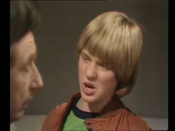 Grange Hill S04 – E01 – YouTube