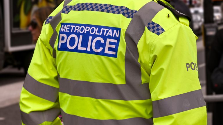 Metropolitan Police officer sacked for sexual activity with underage runaway child